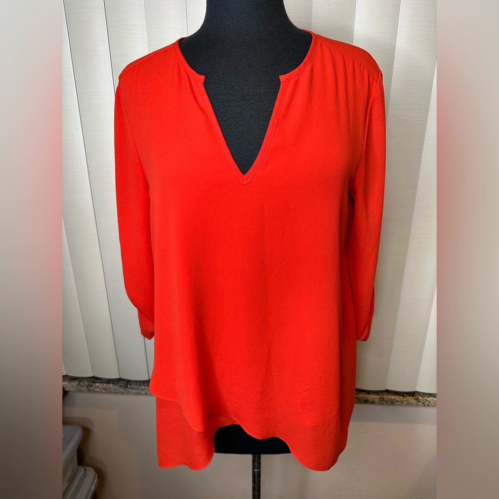 Karen Kane Women's Red V-Neck Asymmetrical Top Size Medium